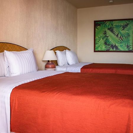 Camino Real Tikal‎ Hotel El Remate Ngoại thất bức ảnh
