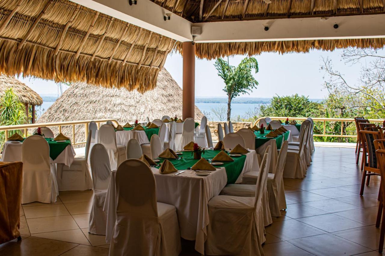 Camino Real Tikal‎ Hotel El Remate Ngoại thất bức ảnh