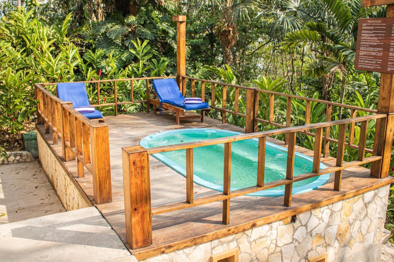 Camino Real Tikal‎ Hotel El Remate Ngoại thất bức ảnh