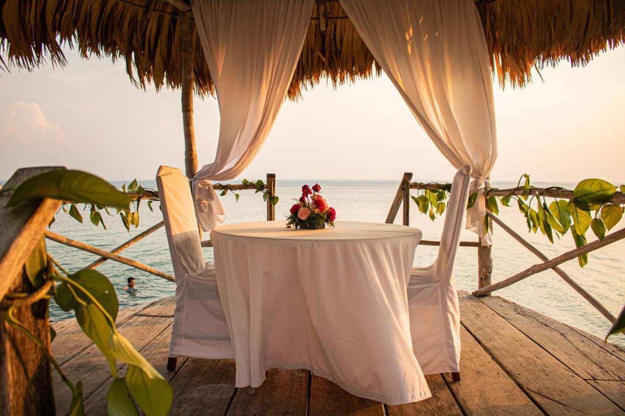 Camino Real Tikal‎ Hotel El Remate Ngoại thất bức ảnh