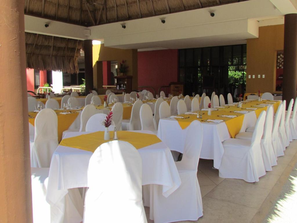 Camino Real Tikal‎ Hotel El Remate Ngoại thất bức ảnh
